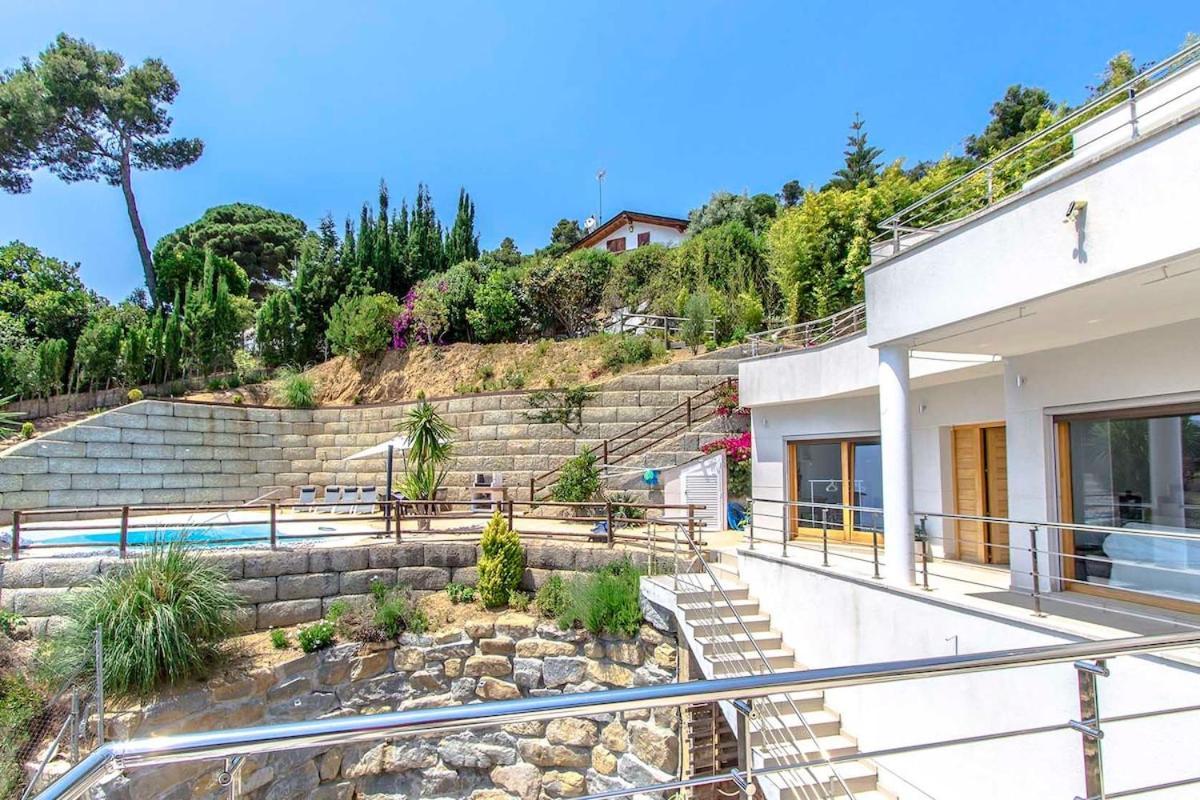 Catalunya Casas Modern Magnificence , Only A Few Km To The Beach! Sant Cebrià de Vallalta エクステリア 写真