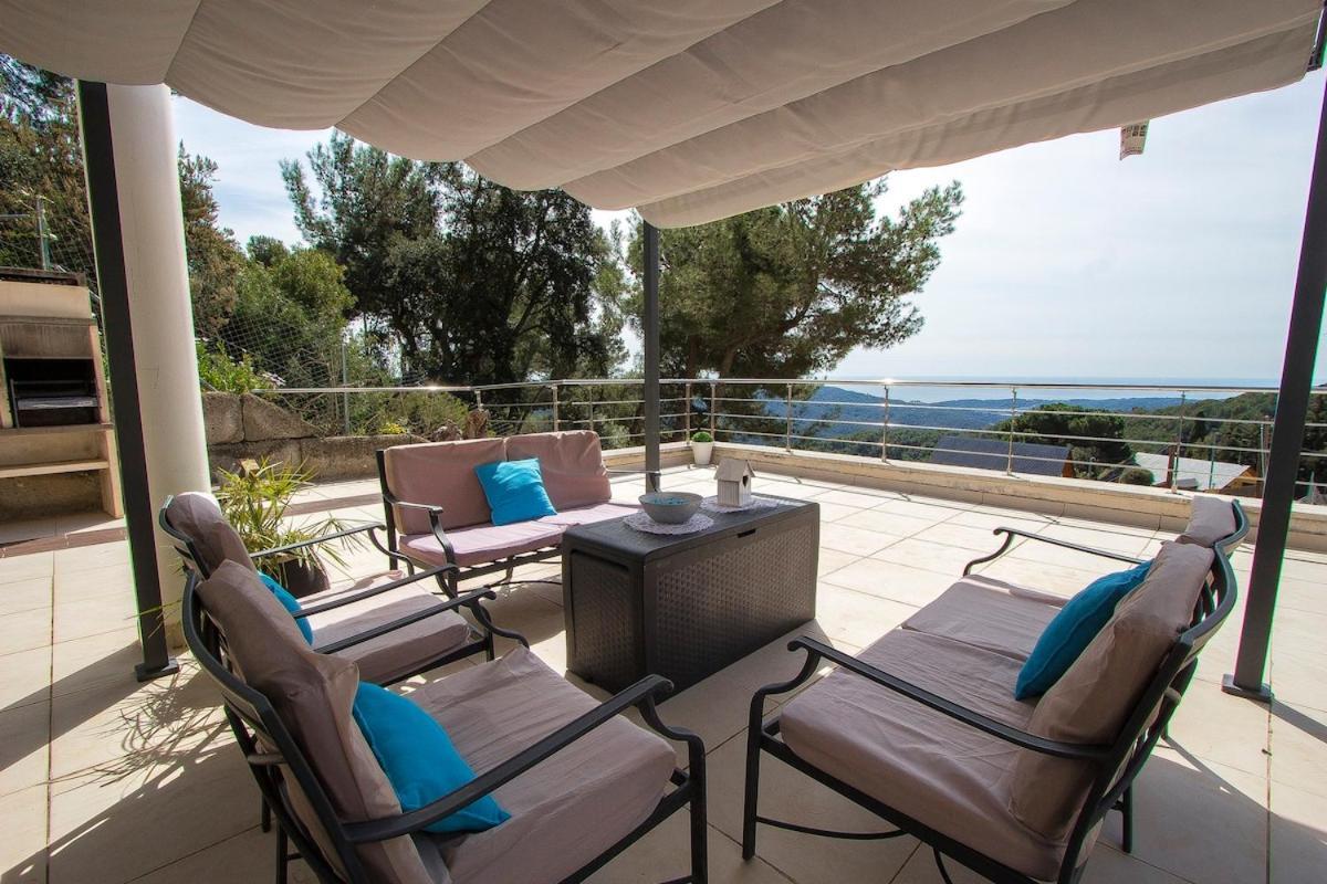 Catalunya Casas Modern Magnificence , Only A Few Km To The Beach! Sant Cebrià de Vallalta エクステリア 写真