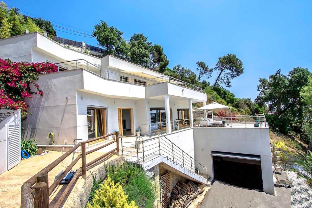 Catalunya Casas Modern Magnificence , Only A Few Km To The Beach! Sant Cebrià de Vallalta エクステリア 写真