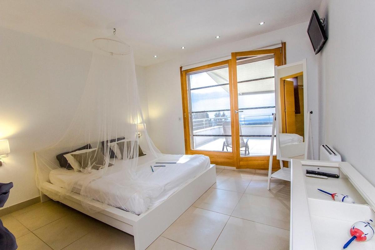 Catalunya Casas Modern Magnificence , Only A Few Km To The Beach! Sant Cebrià de Vallalta エクステリア 写真