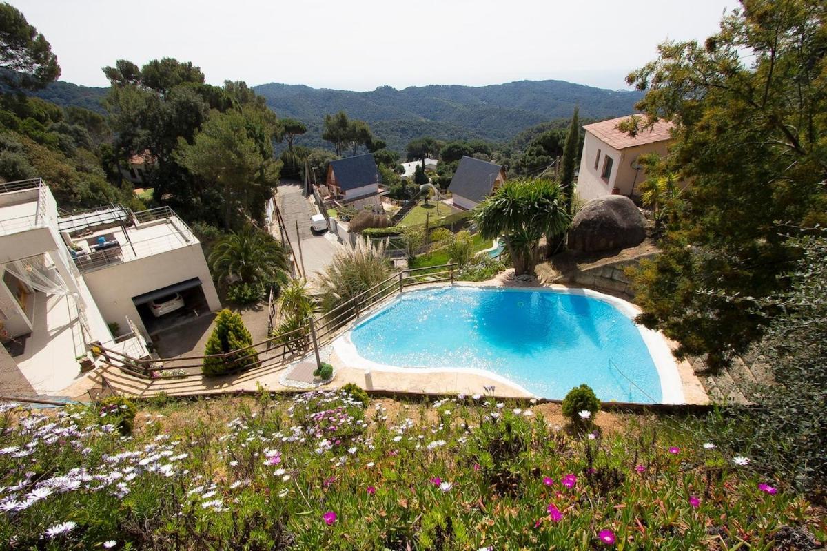 Catalunya Casas Modern Magnificence , Only A Few Km To The Beach! Sant Cebrià de Vallalta エクステリア 写真
